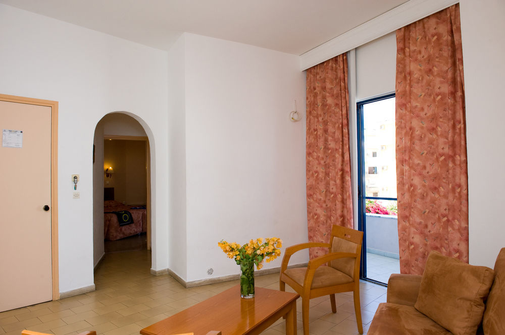 Kahlua Hotel Apartments Rhodes City Bagian luar foto